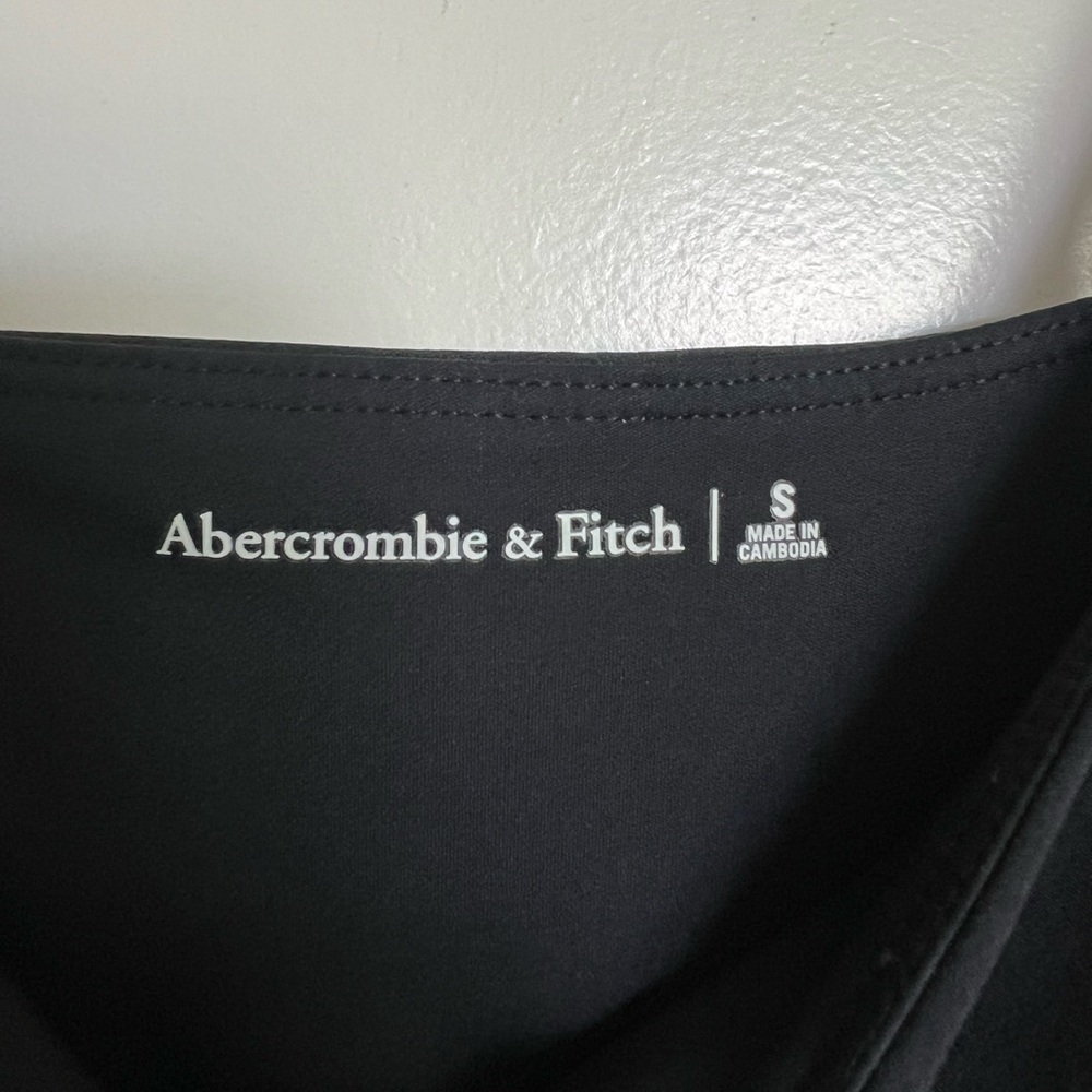 Abercrombie Traveler Exercise Mini Dress Onyx Black Small S - Picture 5 of 5
